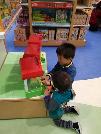 11日・ディンタイフォン仙台店へ!