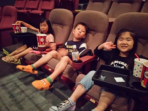 22日・初めての映画!