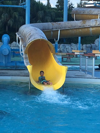 20日・県総合運動公園のレクリエーションプール!