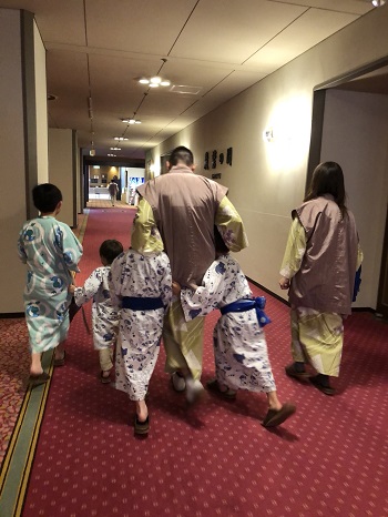 1日・帰省4日目はいちご狩りと温泉宿!