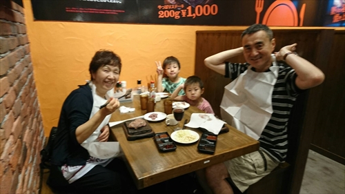 14日・おじいちゃんとおばあちゃんが沖縄に来たよ!