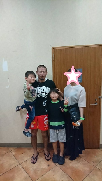 24日・2回TKO勝ちでした!