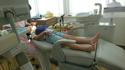 1日・第1回早食い王座決定戦!