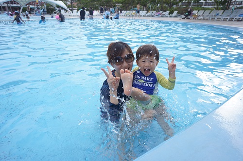 23日・沖縄慰霊の日はルネッサンスのプールです!