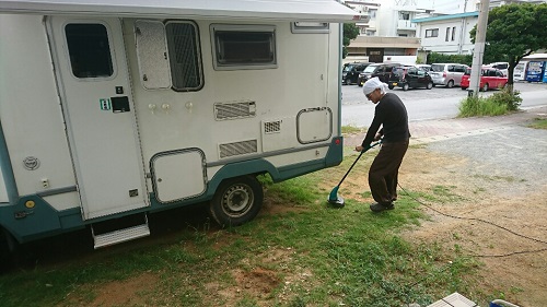 11日・草刈りとサッカーと散髪と。