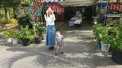 3日・沖縄観光旅行〜ガラス館、フルーツランド、琉宮城、美ら海編