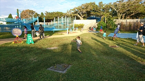 3日・沖縄観光旅行〜ガラス館、フルーツランド、琉宮城、美ら海編