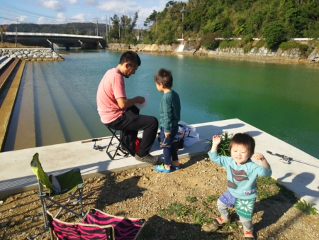 31日・家族4人で釣りキャンプ!