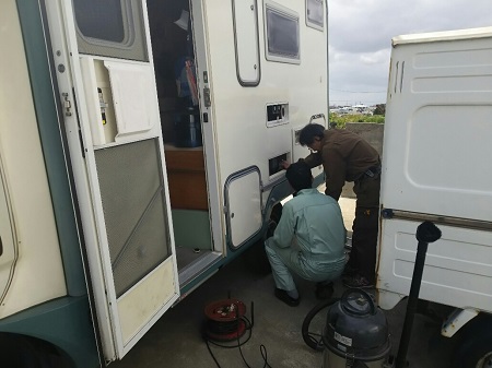 25日・カーインテリアあぐにさん