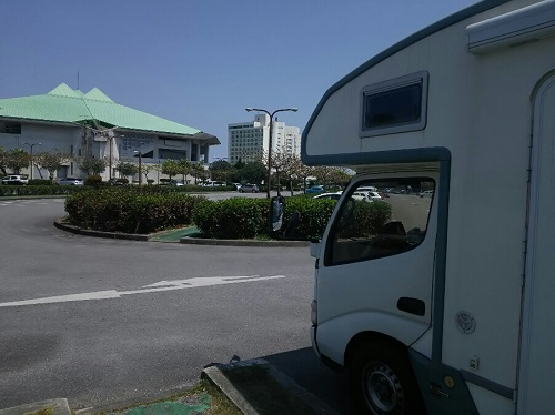 1日・季節は真逆!