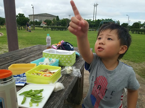 11日・沖縄は服のまま海に入ります!