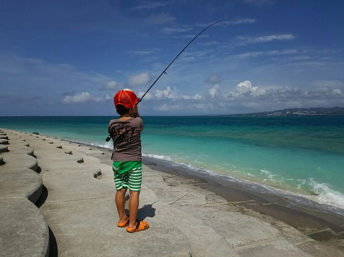 16日・第38回海洋博公園花火大会を伊江島から見た!