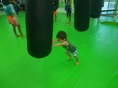 2日・キックボクシングを週2回に!