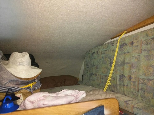 28日・バンクに長男専用のベッドを作りました!