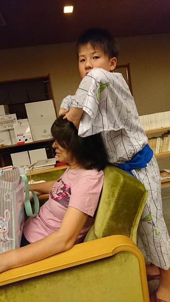 4日・カブトムシふれあい童夢!