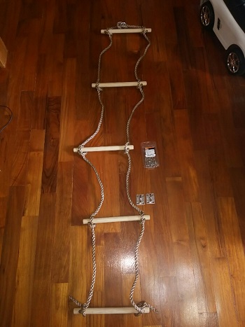 1日・オートキャンパーオリジナルTシャツとステッカー!