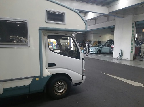 10日・37万円の車検代・・・