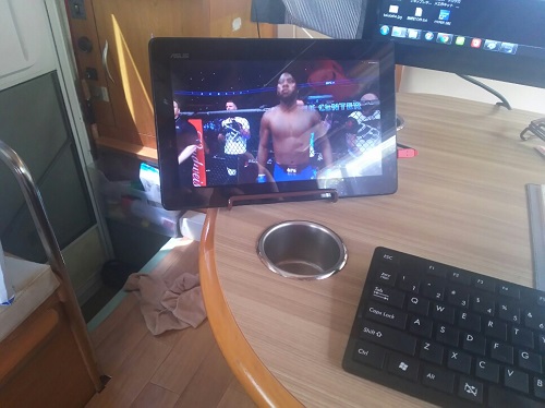 9日・軽キャンピングカーが欲しくて。