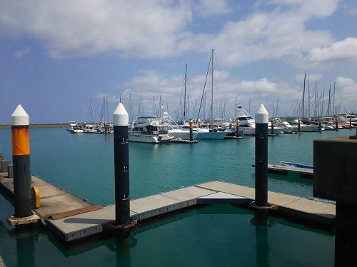 8日・宜野湾マリーナで熱帯魚釣りBBQ!