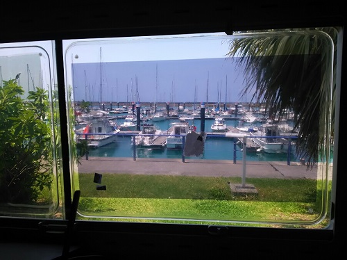 8日・宜野湾マリーナで熱帯魚釣りBBQ!