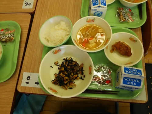 7日・初めての自転車からの給食試食会!