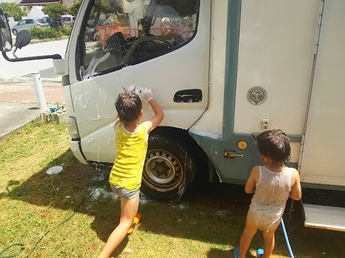 22日・キャンカー洗車からの水遊び!