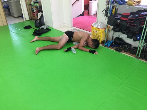 11日・世間はお盆休み初日!