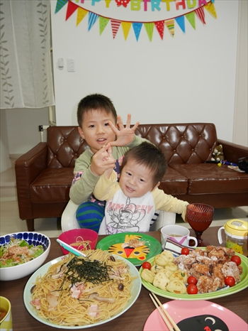 14日・ニャーコがお家を気に入りました!