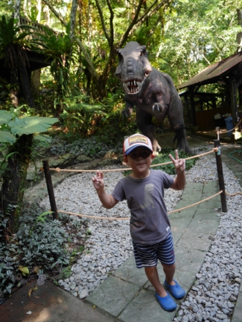 4日・やんばる亜熱帯の森「DINO恐竜PARK」がアツかった!