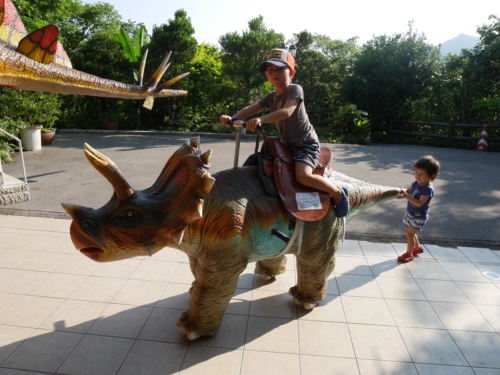 4日・やんばる亜熱帯の森「DINO恐竜PARK」がアツかった!