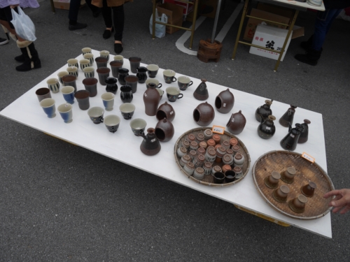 25日・やちむん市2017開幕!