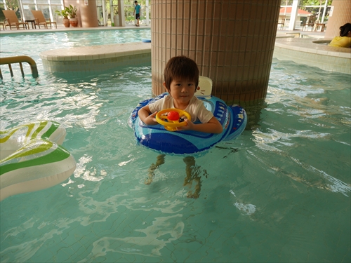 15日・ラグナガーデンホテルで次男の誕生会!