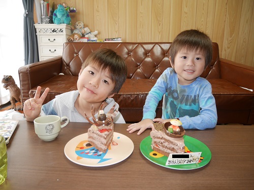 16日・プールとケーキと。