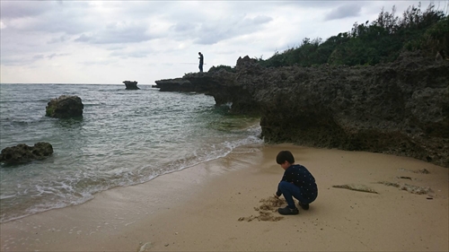 14日・ネオパークと恐竜パークと残波の海と！