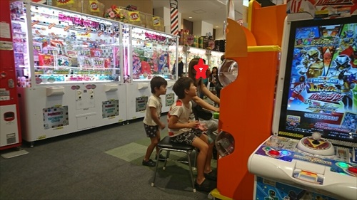 28日・ライカムのJINSで！