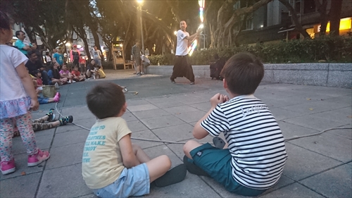 28Ek3ځIp3ʂuт炤I(Rs[)