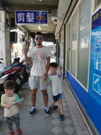 4EZݑp3ځI100i400~jJbgŎUĂ݂܂I(Rs[)